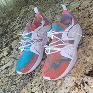 Custom Hydrodipped Pumas